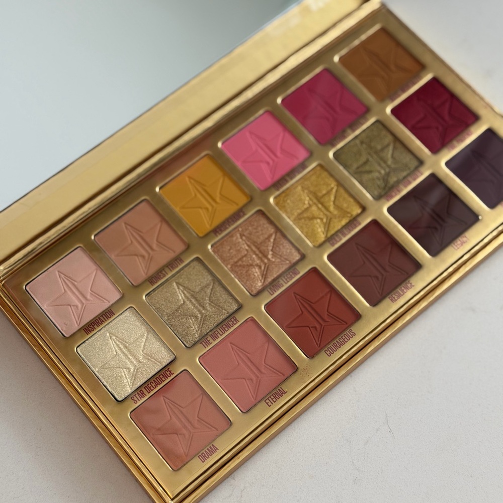 Jeffree Star Gold Blooded Eyeshadow Artistry Palette ~ 18 Shades NIB - Picture 7 of 9